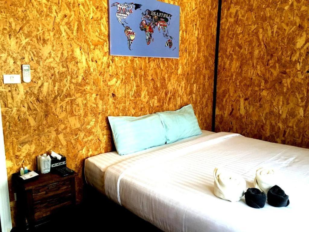Aenguy Hostel Sukhothai Exterior photo